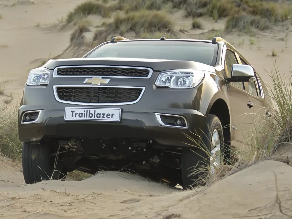 Автомобиль Chevrolet TrailBlazer II Внедорожник (5 дверей)
