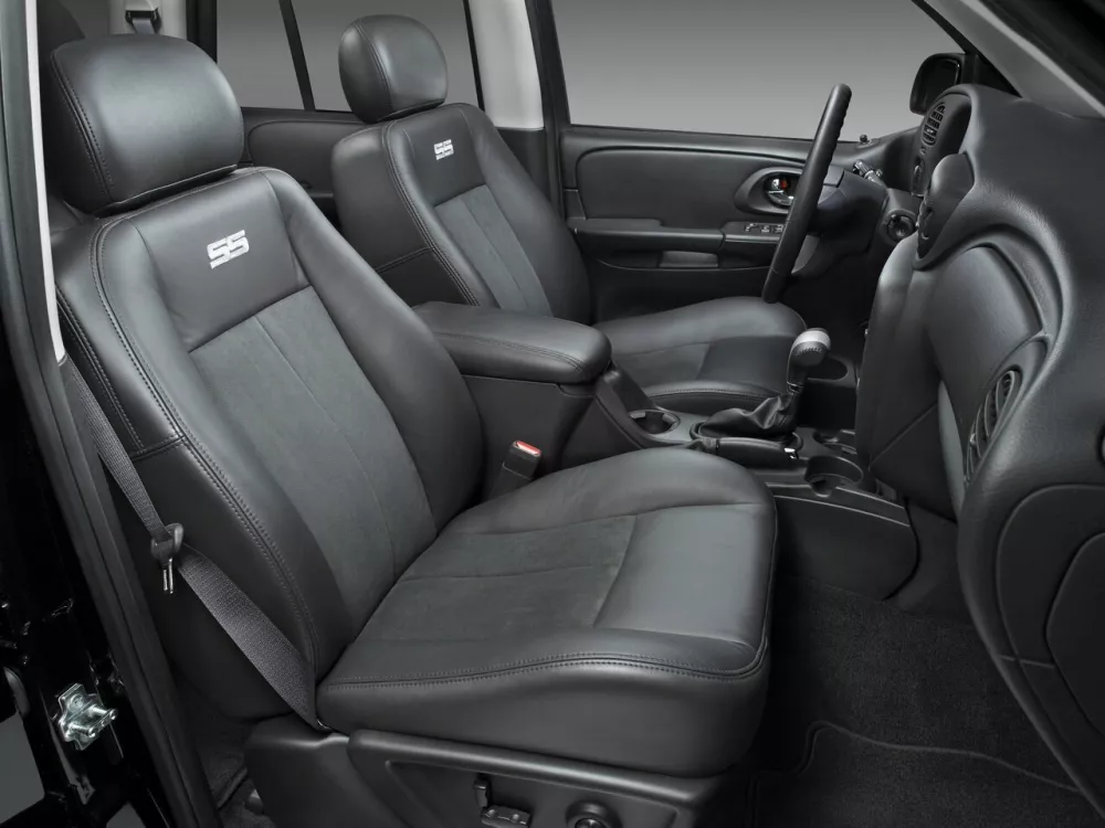 Автомобиль Chevrolet TrailBlazer I Рестайлинг Внедорожник (5 дверей)
