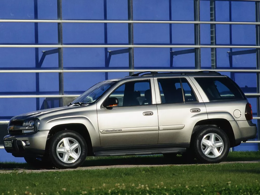Автомобиль Chevrolet TrailBlazer I Внедорожник (5 дверей)