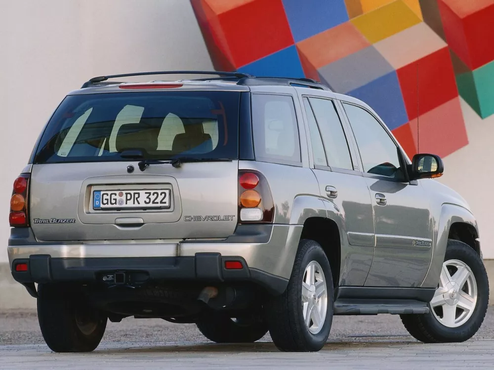Автомобиль Chevrolet TrailBlazer I Внедорожник (5 дверей)
