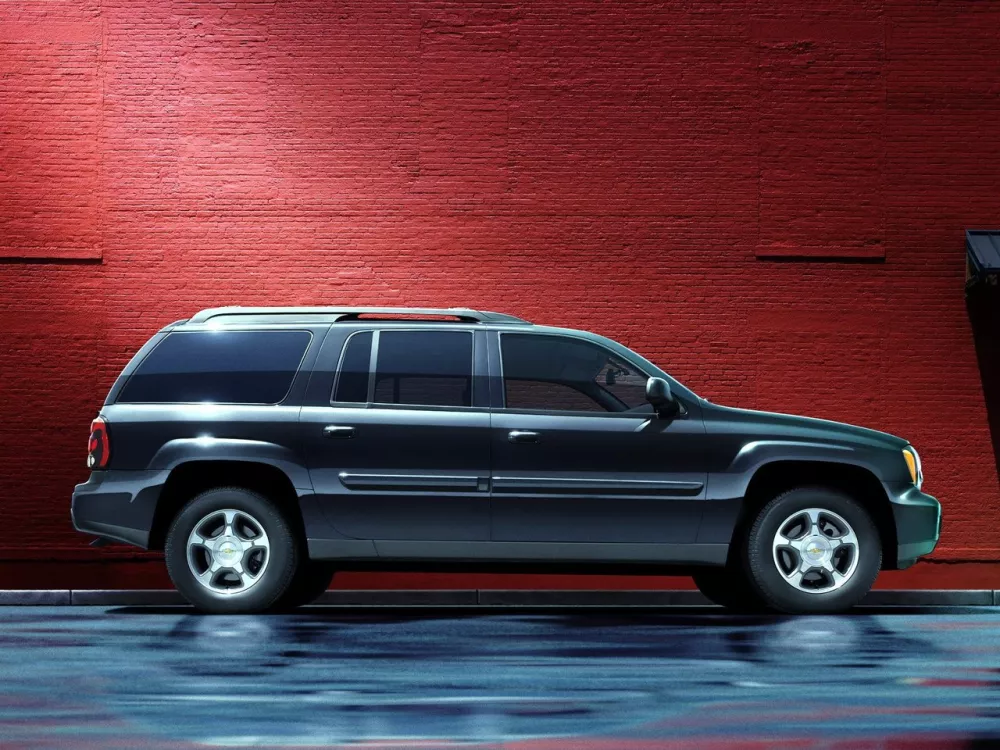 Автомобиль Chevrolet TrailBlazer I Внедорожник (5 дверей) EXT