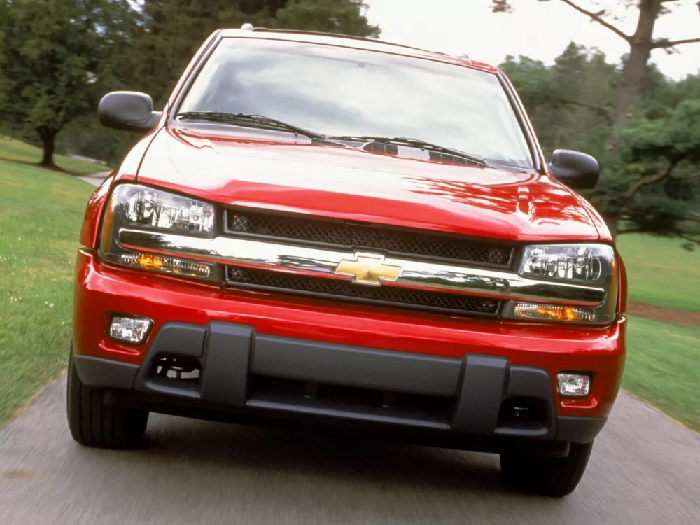 Автомобиль Chevrolet TrailBlazer I Внедорожник (5 дверей) EXT