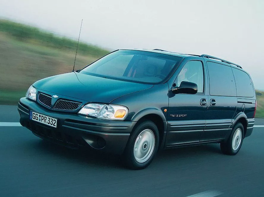 Автомобиль Chevrolet Trans Sport Минивэн