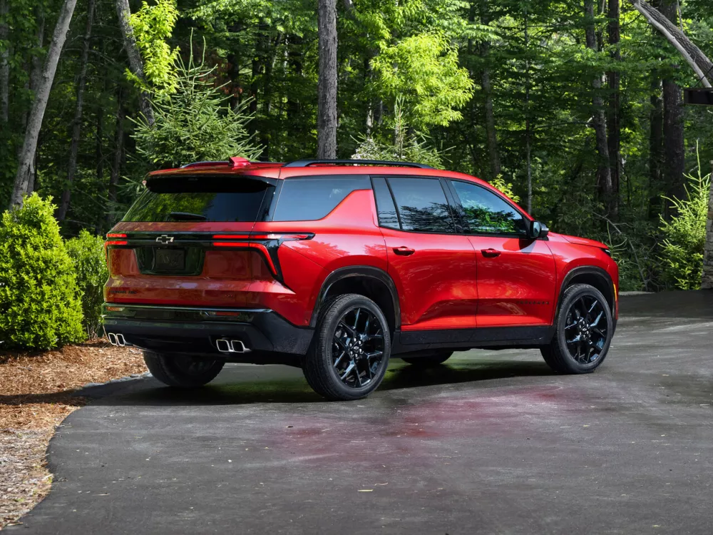 Автомобиль Chevrolet Traverse III Внедорожник (5 дверей)