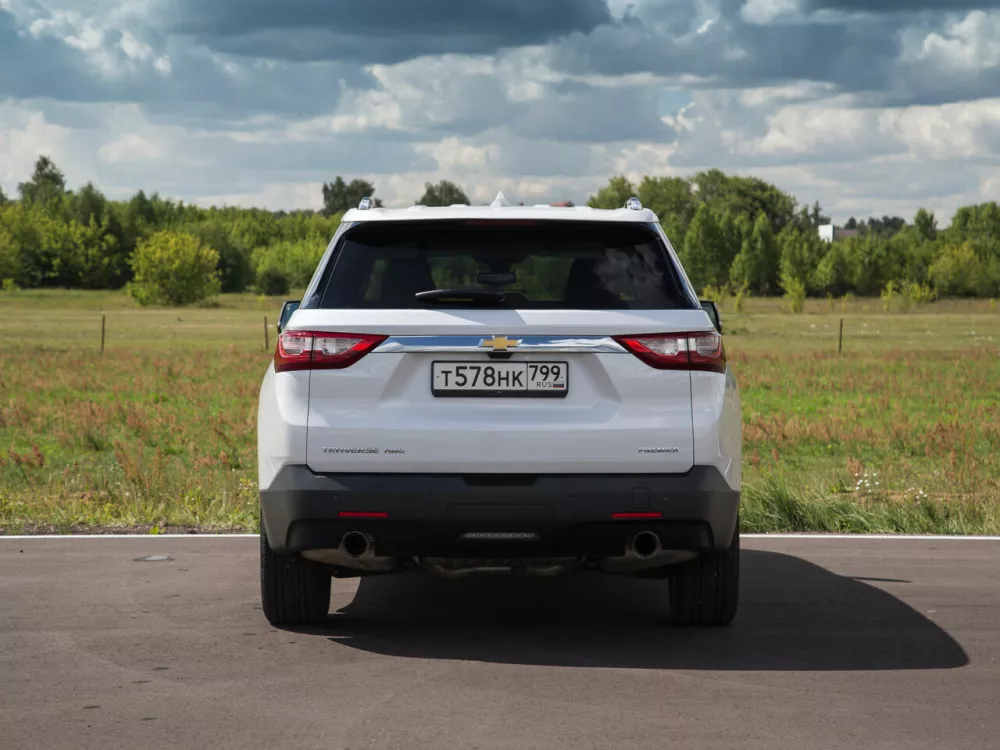 Автомобиль Chevrolet Traverse II Внедорожник (5 дверей)