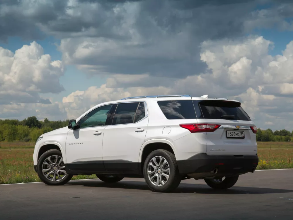 Автомобиль Chevrolet Traverse II Внедорожник (5 дверей)