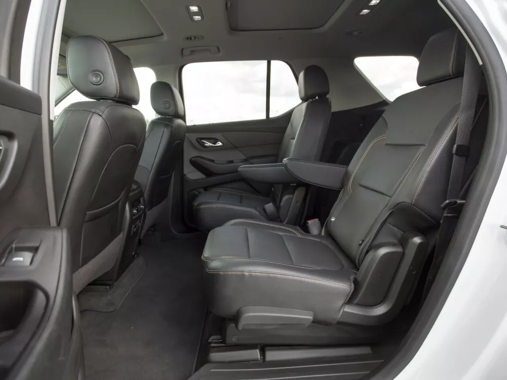 Автомобиль Chevrolet Traverse II Внедорожник (5 дверей)