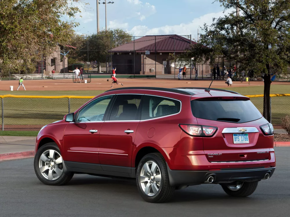 Автомобиль Chevrolet Traverse I Рестайлинг Внедорожник (5 дверей)
