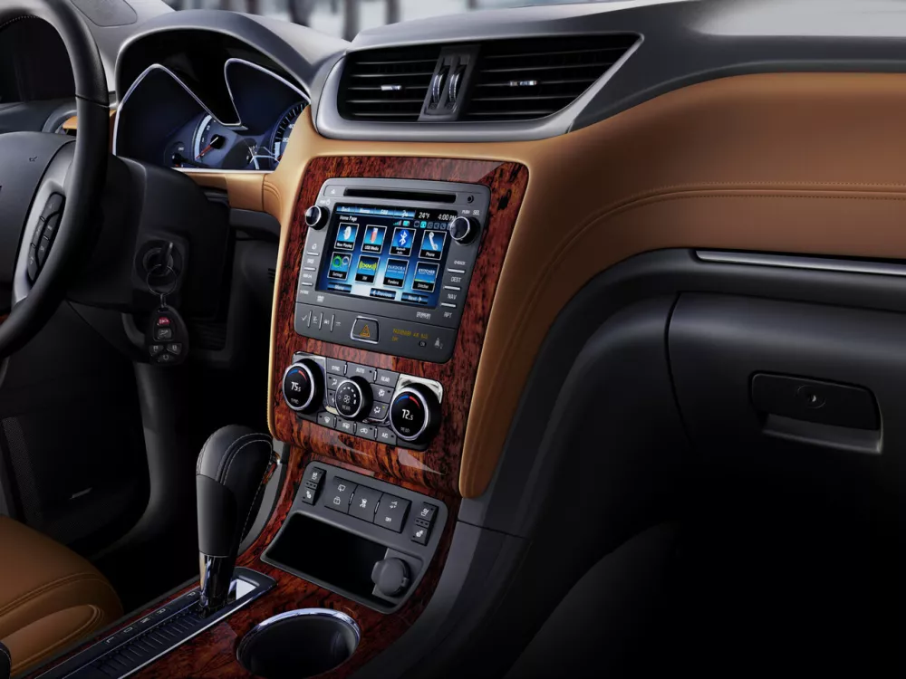 Автомобиль Chevrolet Traverse I Рестайлинг Внедорожник (5 дверей)