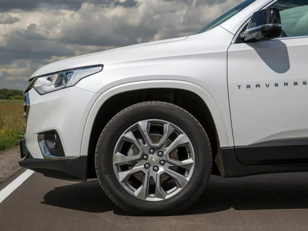 Автомобиль Chevrolet Traverse II Внедорожник (5 дверей)