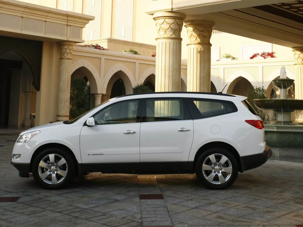 Автомобиль Chevrolet Traverse I Внедорожник (5 дверей)