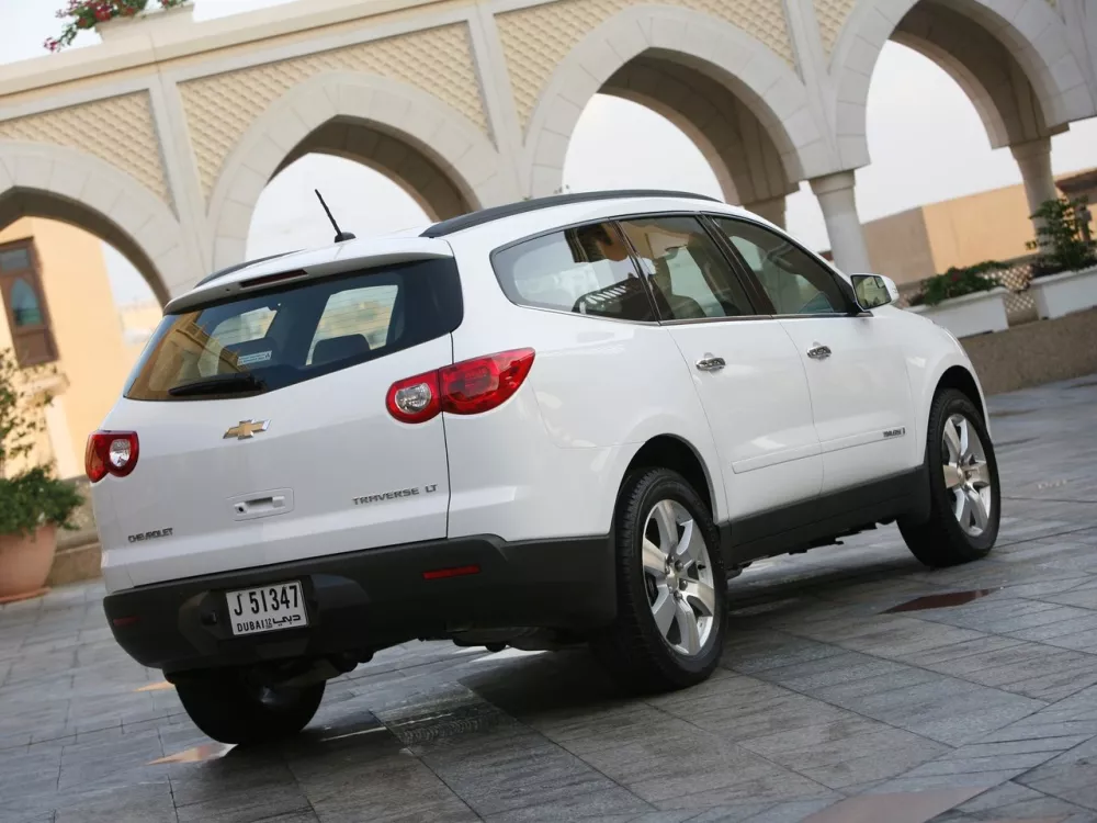 Автомобиль Chevrolet Traverse I Внедорожник (5 дверей)