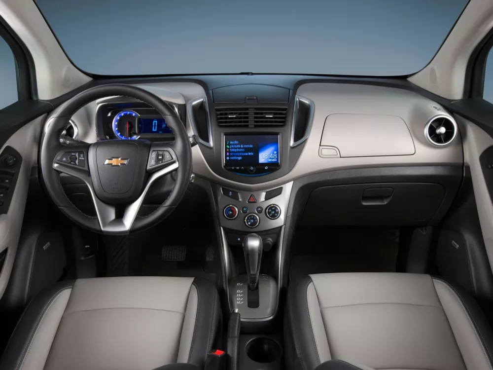 Автомобиль Chevrolet Trax I Внедорожник (5 дверей)