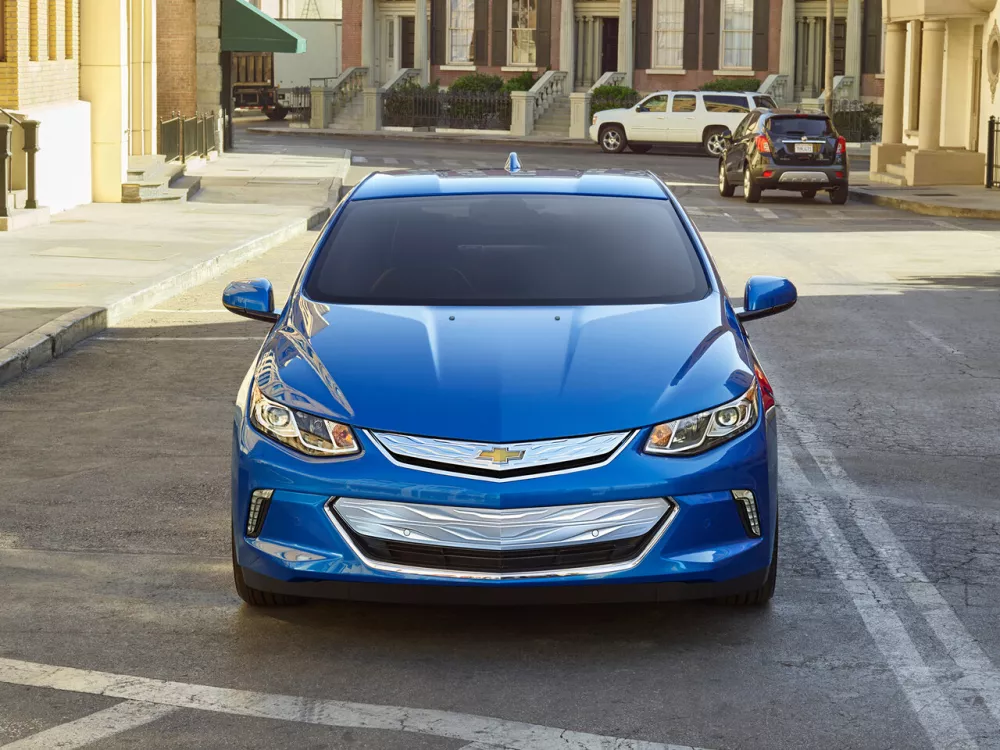 Автомобиль Chevrolet Volt II Хэтчбек (5 дверей)
