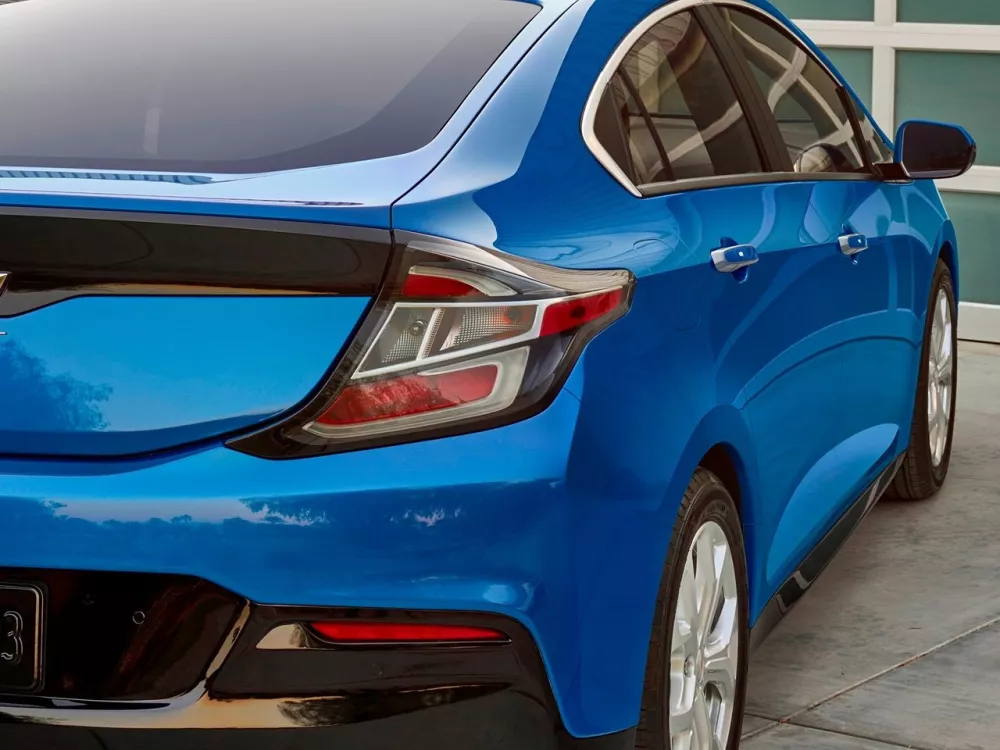 Автомобиль Chevrolet Volt II Хэтчбек (5 дверей)