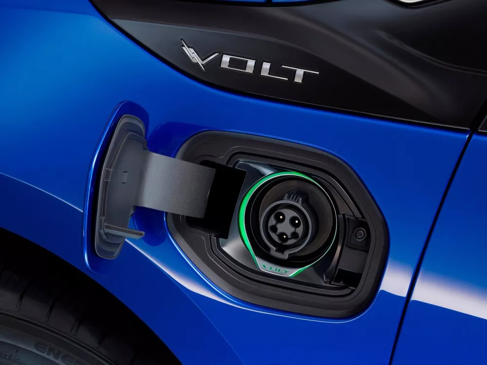 Автомобиль Chevrolet Volt II Хэтчбек (5 дверей)