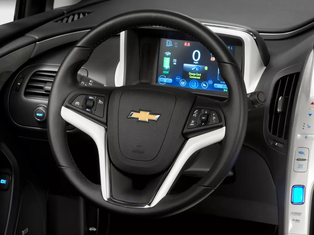 Автомобиль Chevrolet Volt I Хэтчбек (5 дверей)