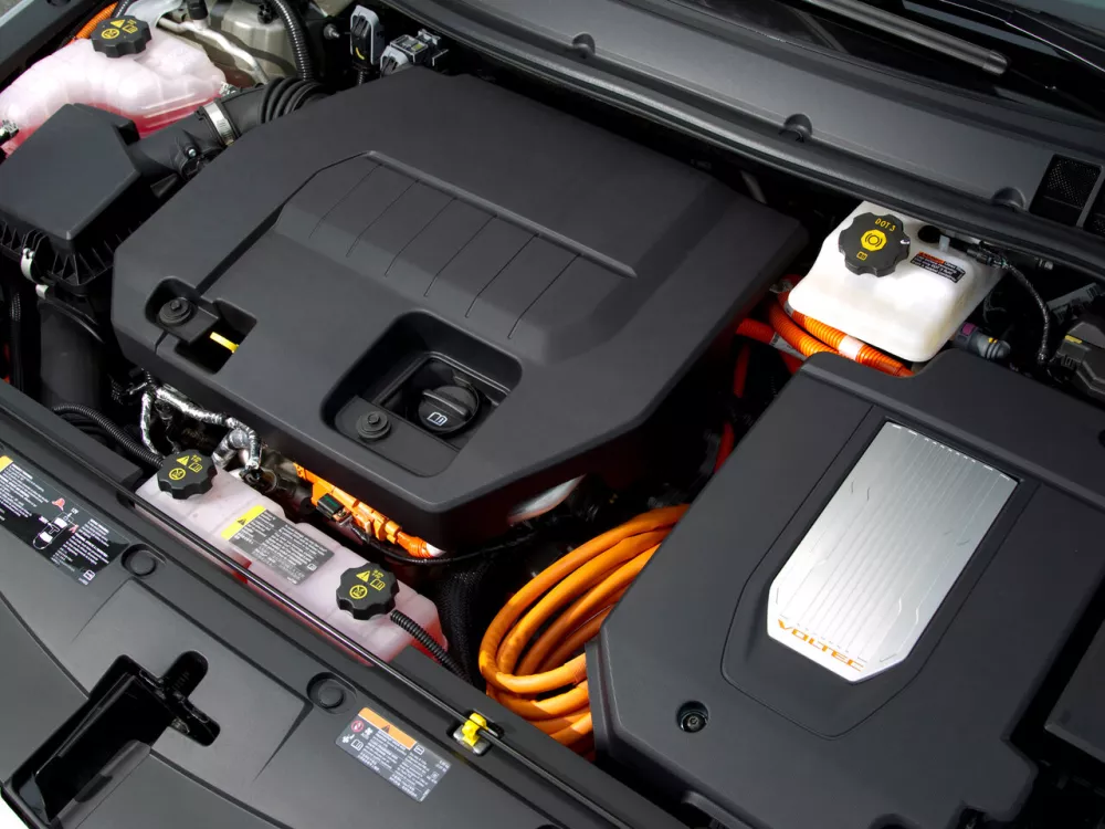 Автомобиль Chevrolet Volt I Хэтчбек (5 дверей)