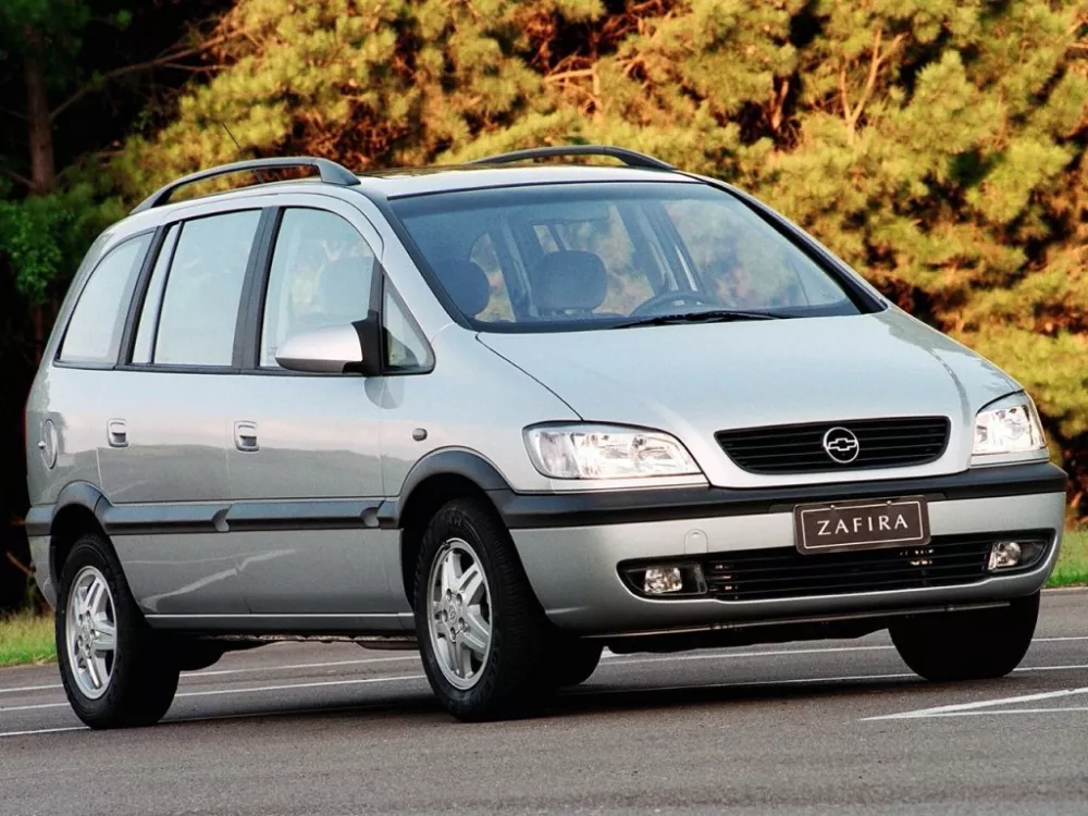 Автомобиль Chevrolet Zafira Компактвэн