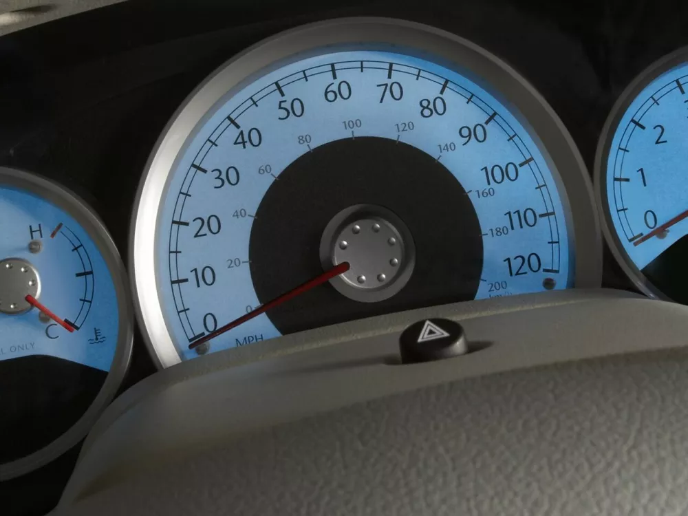 Автомобиль Chrysler Aspen Внедорожник (5 дверей)