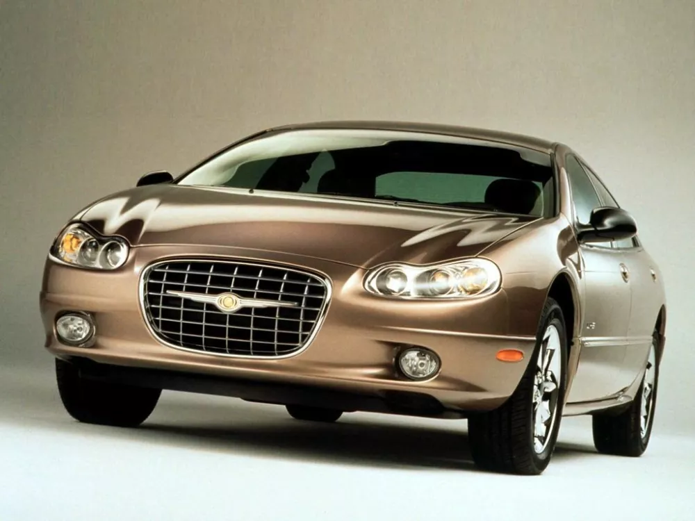 Автомобиль Chrysler LHS II Седан