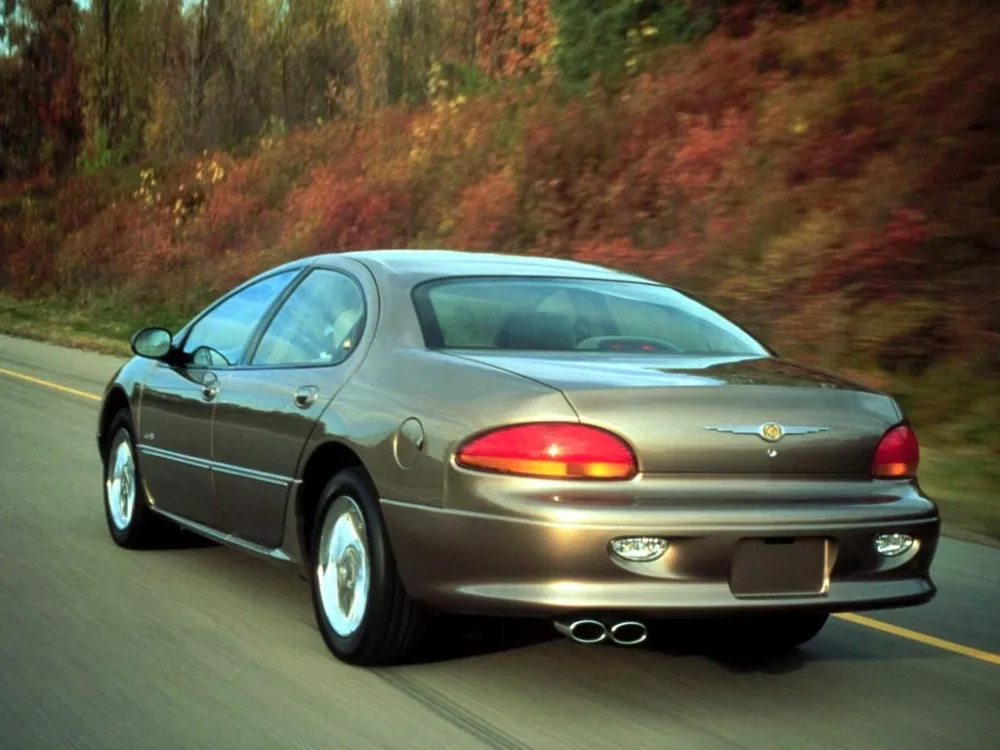 Автомобиль Chrysler LHS II Седан