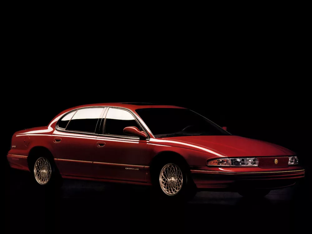 Автомобиль Chrysler LHS I Седан