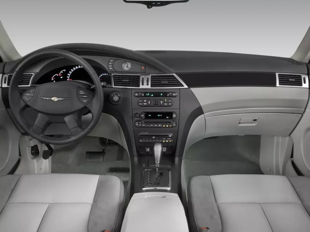 Автомобиль Chrysler Pacifica CS Внедорожник (5 дверей)