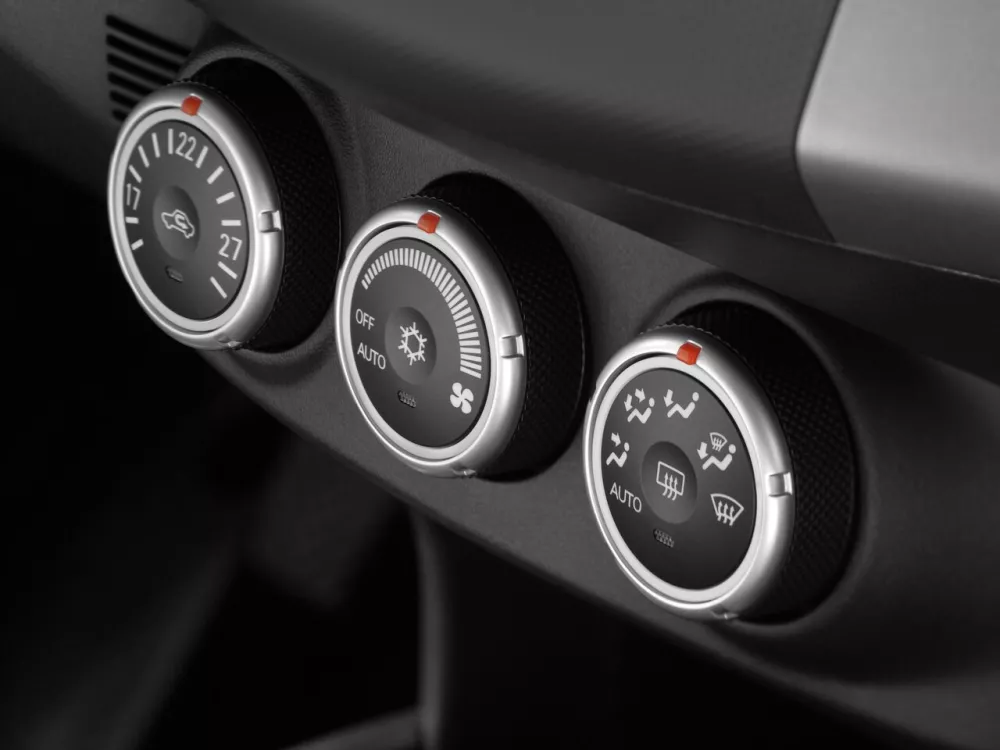 Автомобиль Citroen C-Crosser Внедорожник (5 дверей)