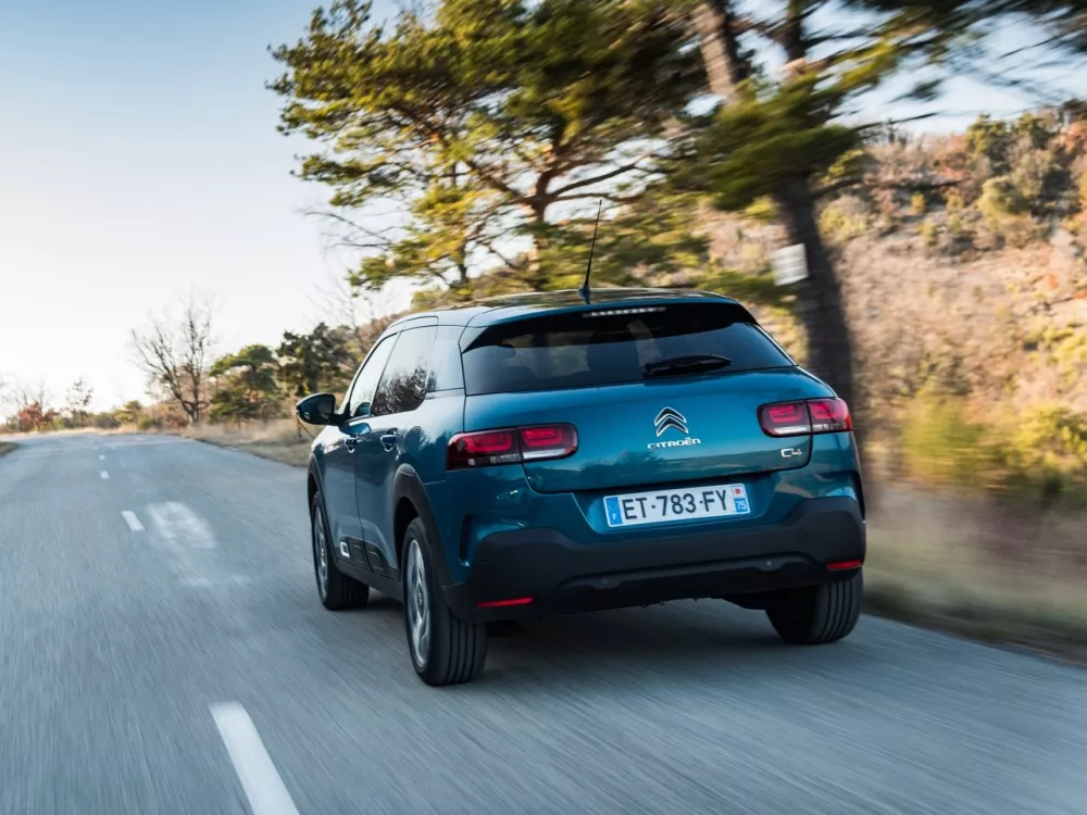 Автомобиль Citroen C4 Cactus I Рестайлинг Внедорожник (5 дверей)