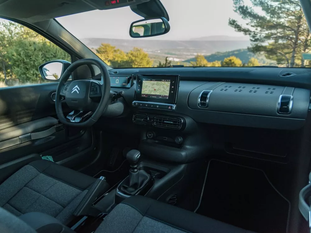 Автомобиль Citroen C4 Cactus I Рестайлинг Внедорожник (5 дверей)