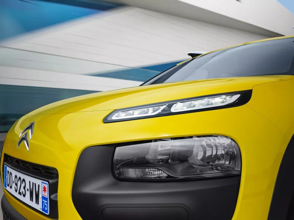 Автомобиль Citroen C4 Cactus I Внедорожник (5 дверей)