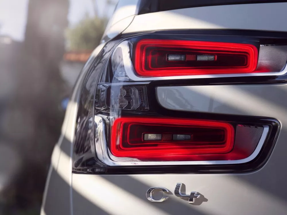 Автомобиль Citroen C4 Picasso II Рестайлинг Компактвэн Grand