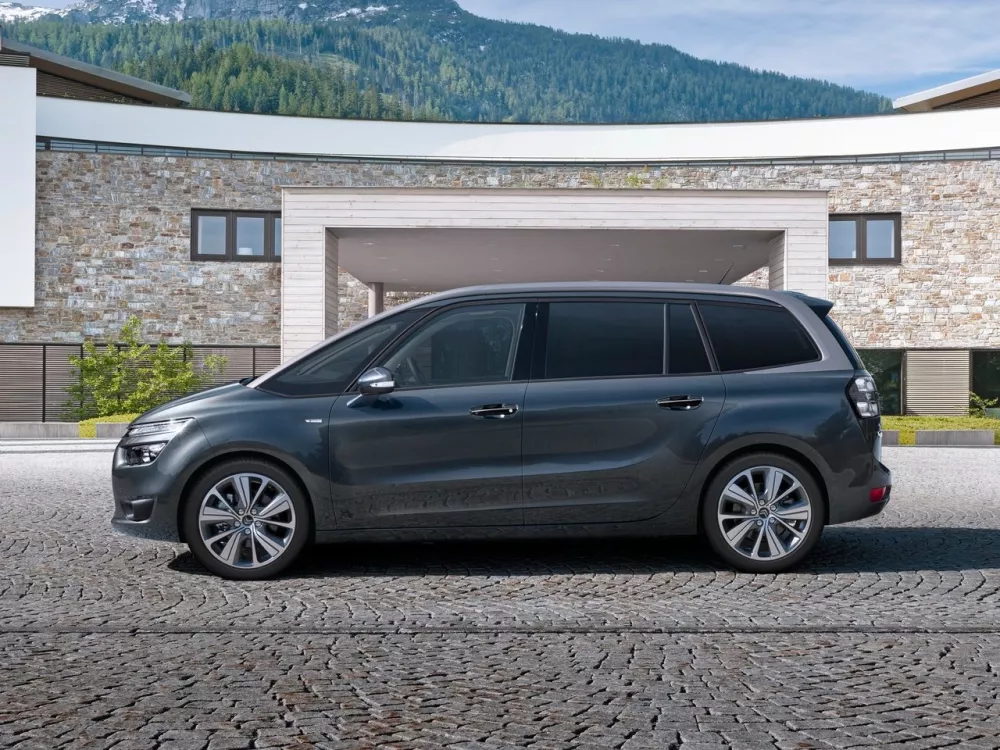 Автомобиль Citroen C4 Picasso II Компактвэн Grand