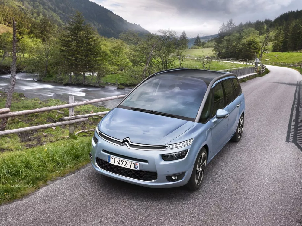 Автомобиль Citroen C4 Picasso II Компактвэн Grand