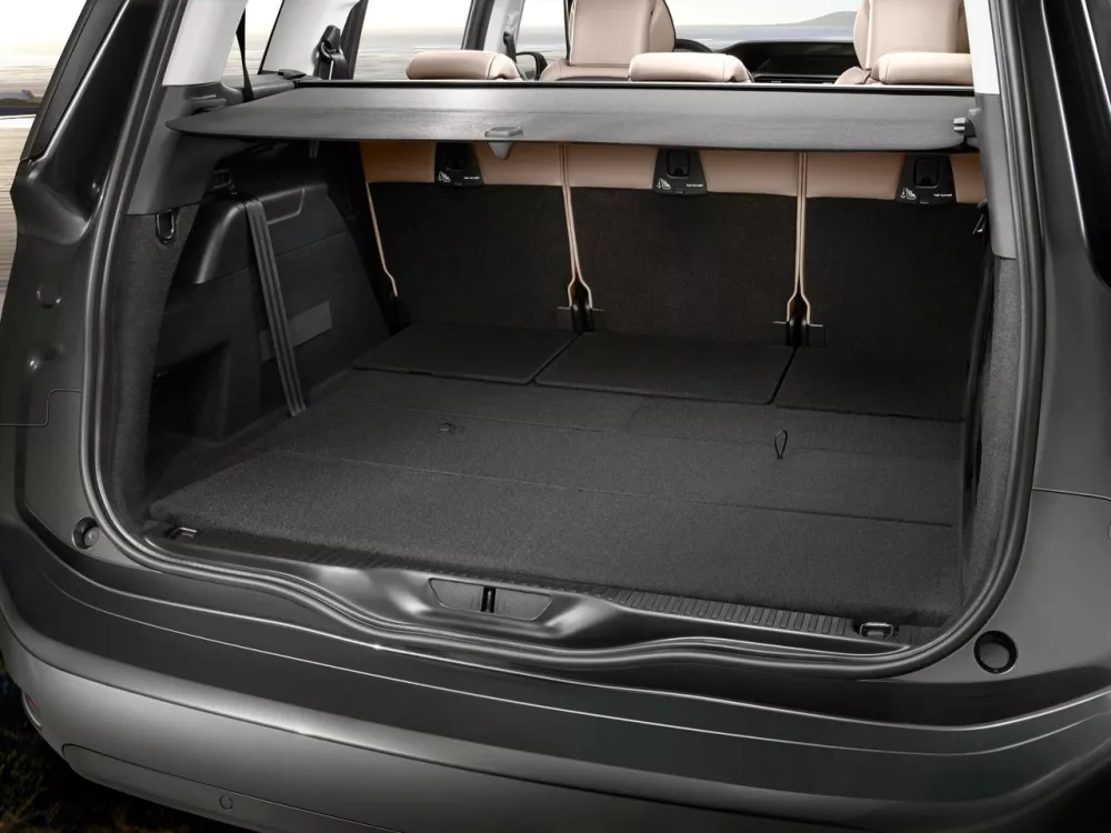 Автомобиль Citroen C4 Picasso II Компактвэн Grand