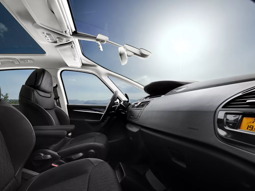 Автомобиль Citroen C4 Picasso I Компактвэн Grand