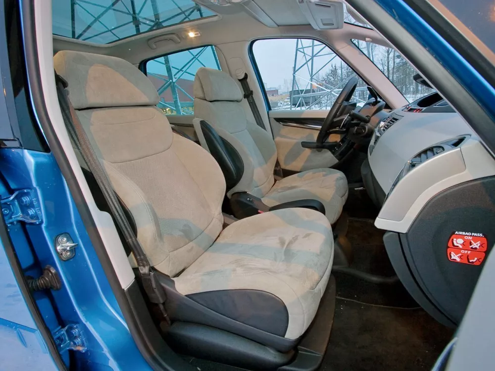 Автомобиль Citroen C4 Picasso I Компактвэн