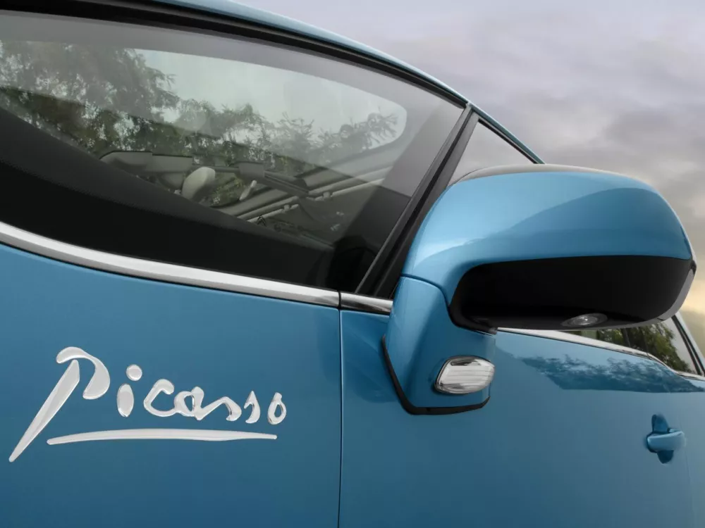 Автомобиль Citroen C4 Picasso I Компактвэн