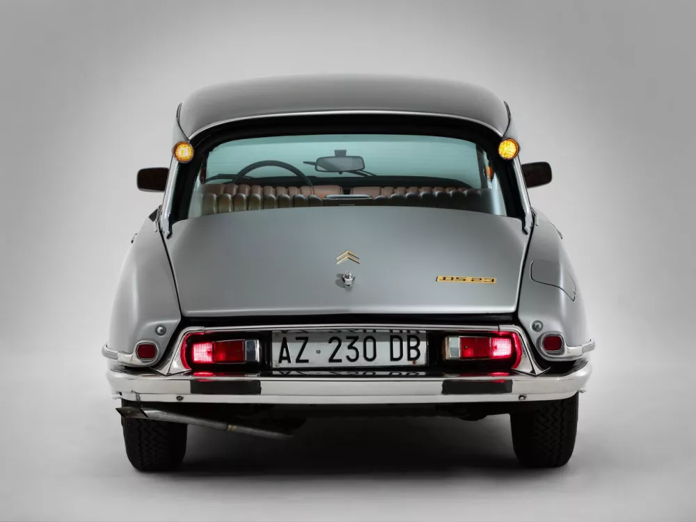 Автомобиль Citroen DS I Рестайлинг 2 Седан