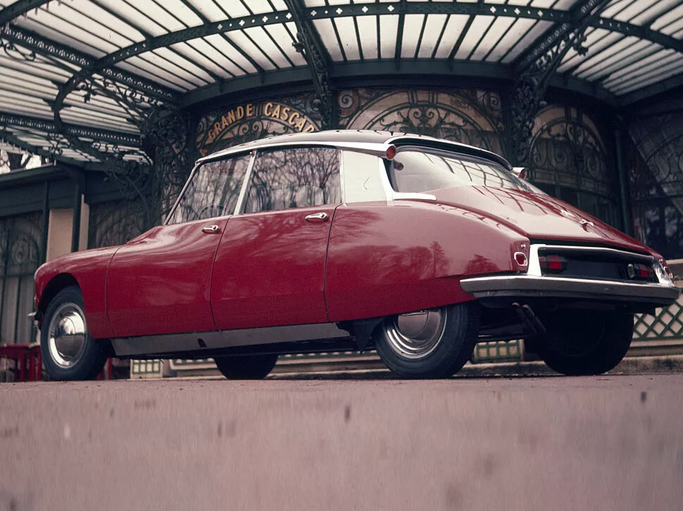 Автомобиль Citroen DS I Рестайлинг 1 Седан