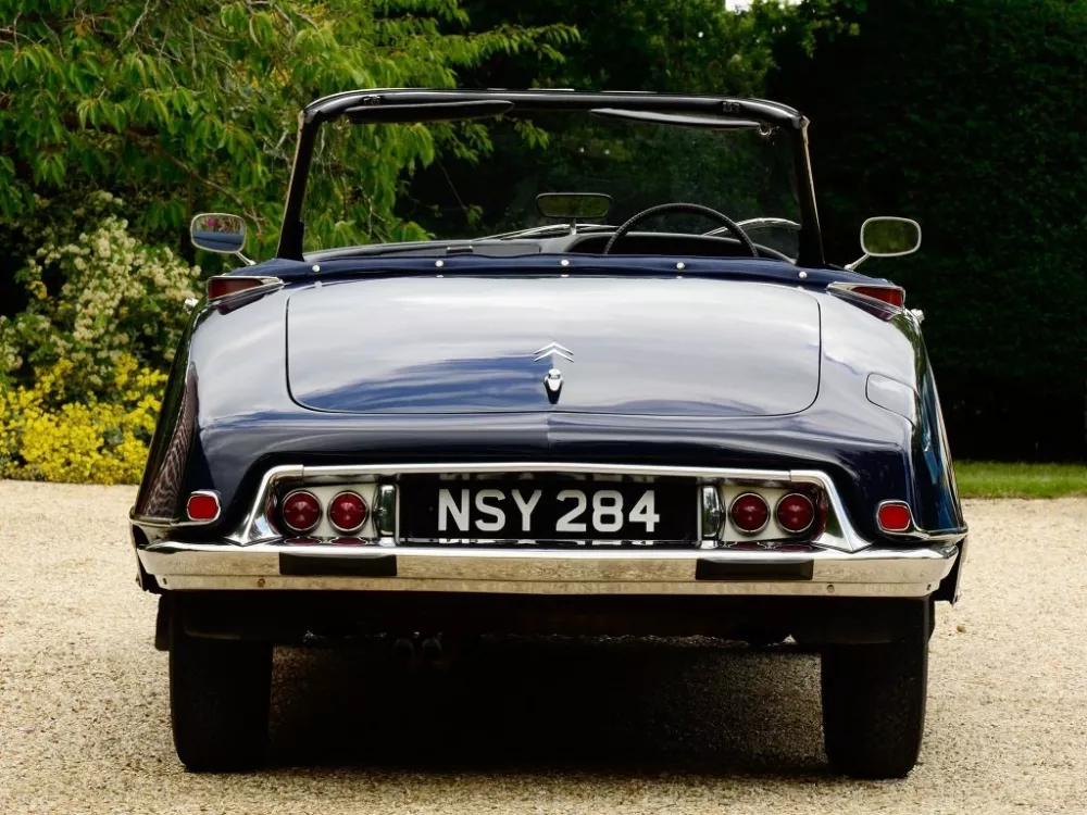 Автомобиль Citroen DS I Рестайлинг 1 Кабриолет