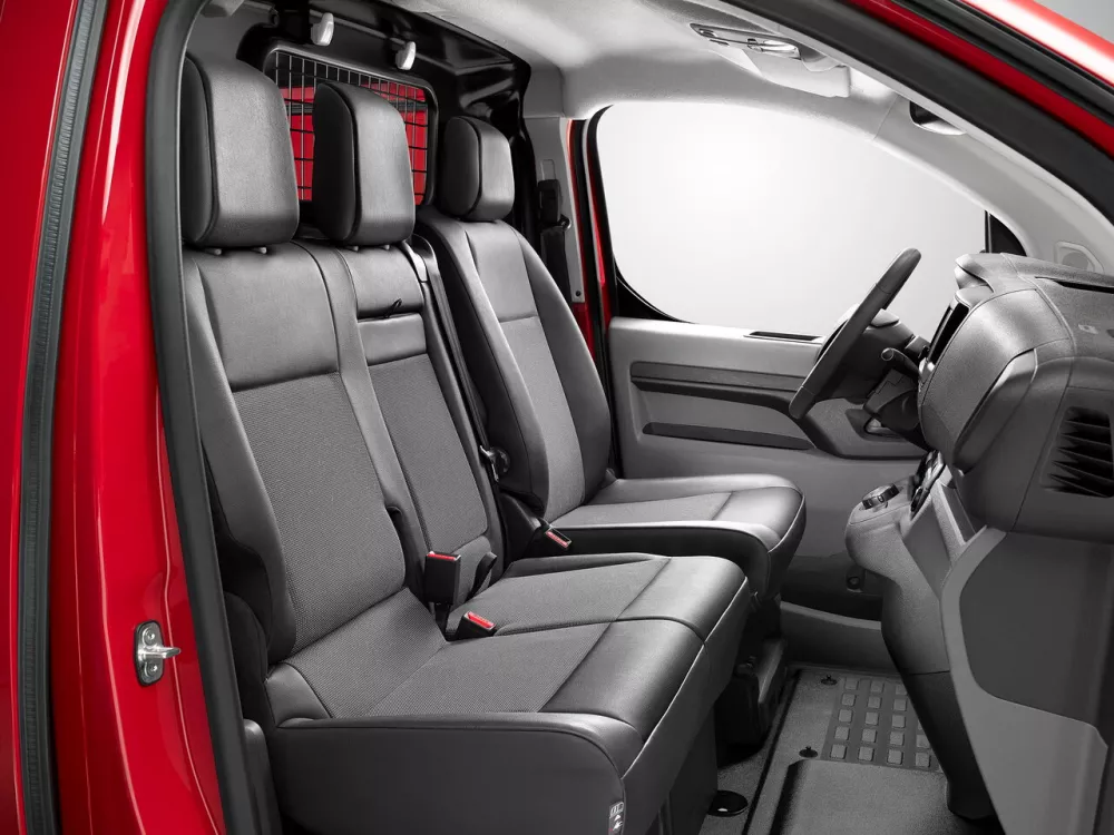 Автомобиль Citroen Jumpy III Фургон