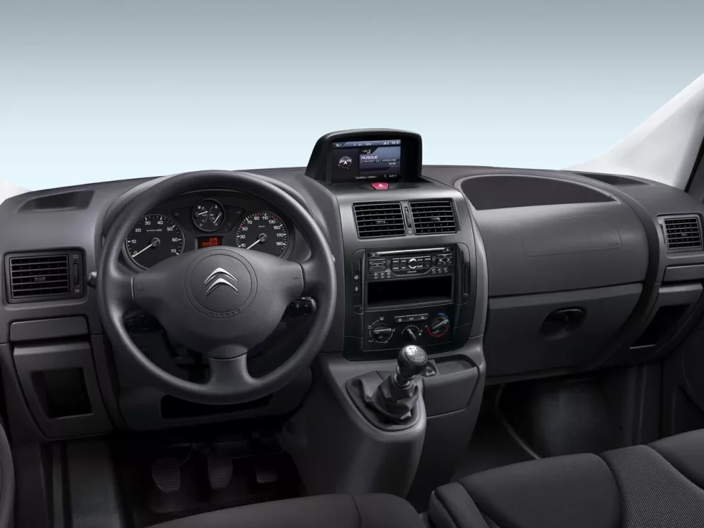 Автомобиль Citroen Jumpy II Рестайлинг Фургон