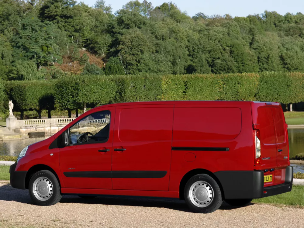 Автомобиль Citroen Jumpy II Фургон