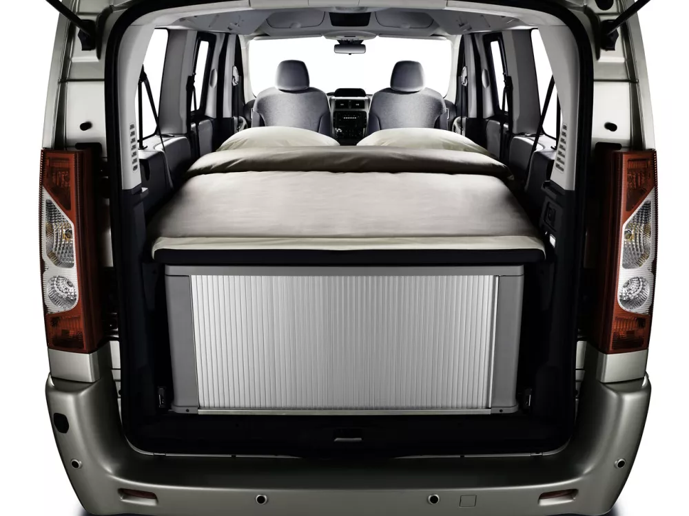 Автомобиль Citroen Jumpy II Минивэн