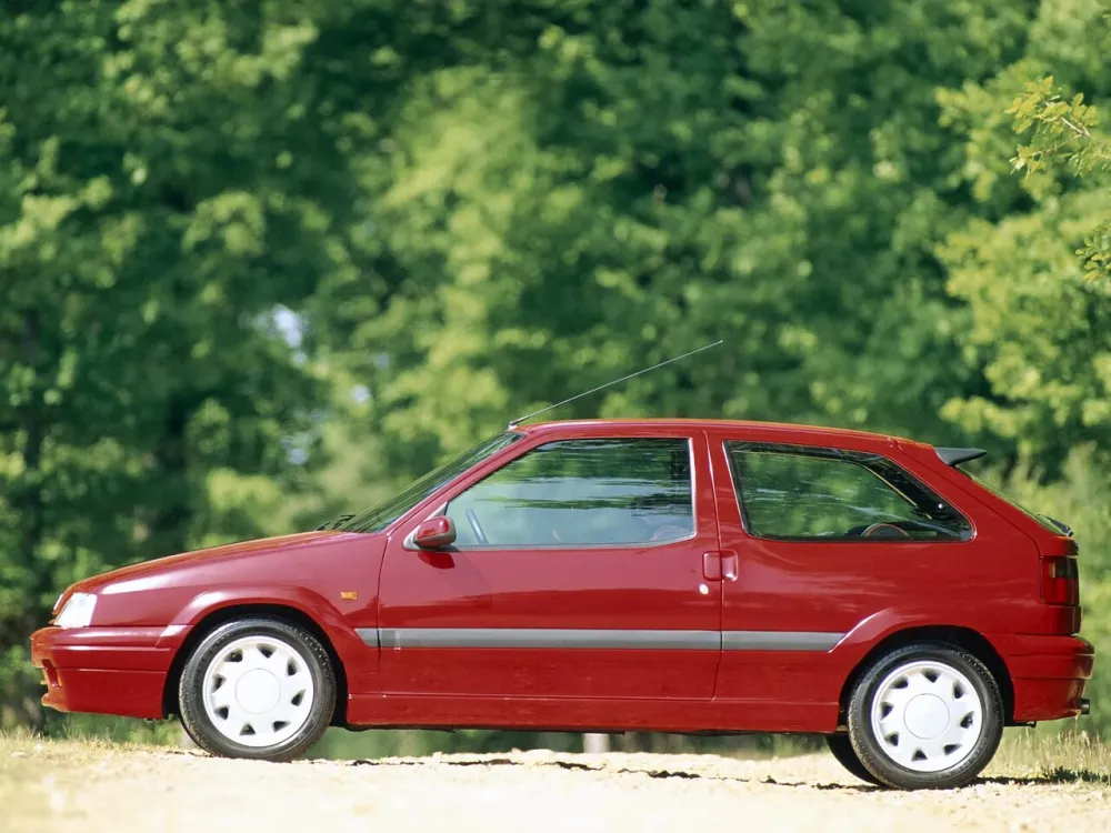 Автомобиль Citroen ZX Хэтчбек (3 двери)