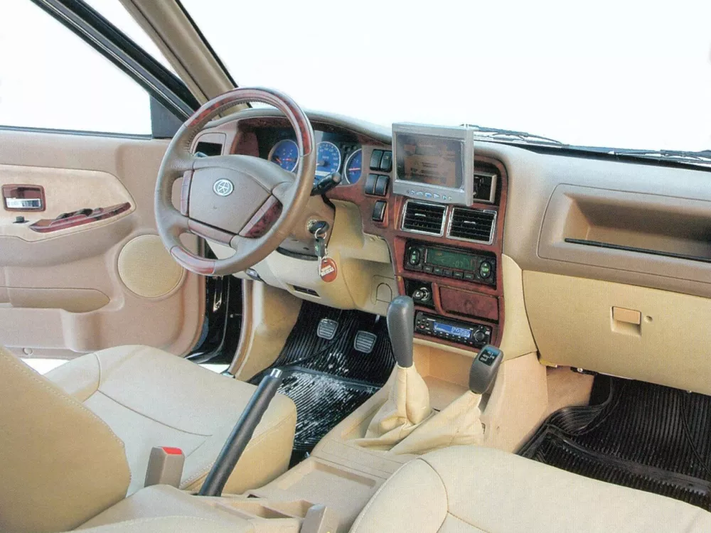 Автомобиль Dadi Shuttle Внедорожник (5 дверей)