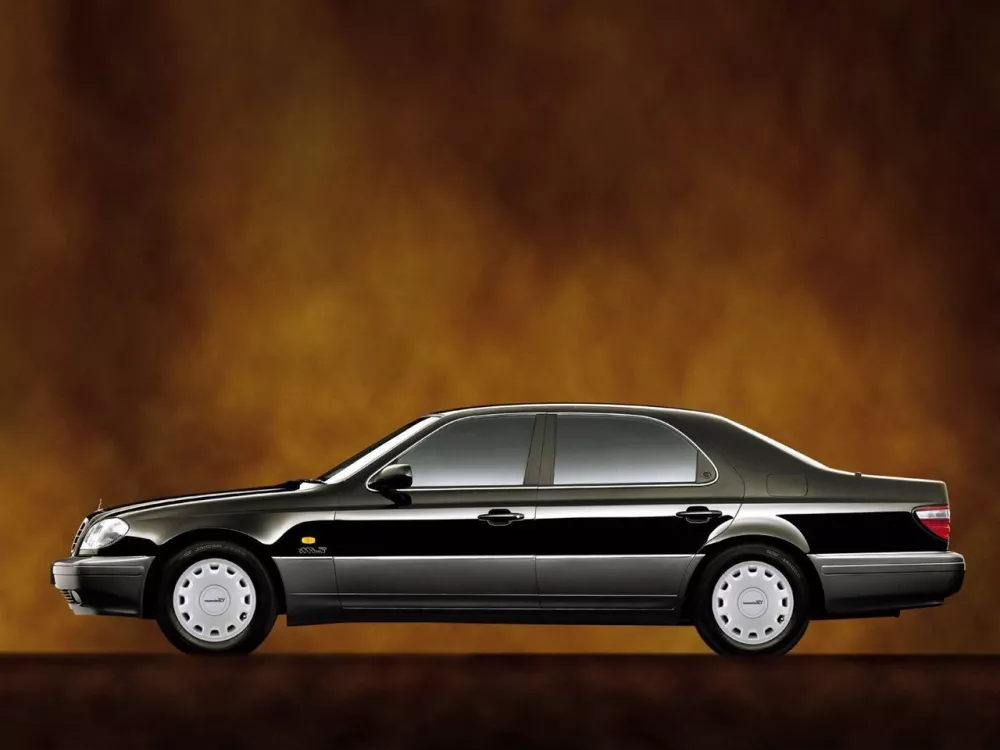 Автомобиль Daewoo Chairman Седан