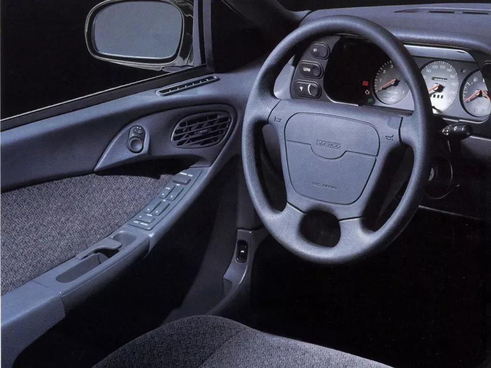 Автомобиль Daewoo Espero Седан